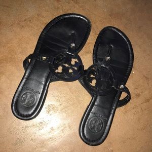 black tory burch sandals